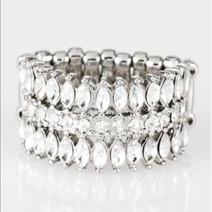 ★✰✯𝑹𝑰𝑵𝑮✯✰★